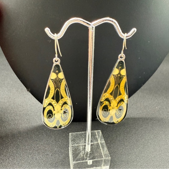 Vintage Gold Cloisonne Floral Art Deco Resin Teardrop Dangle Earrings - Picture 6 of 8